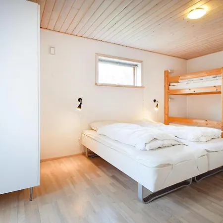 Pet Friendly In With Swimming Pool *