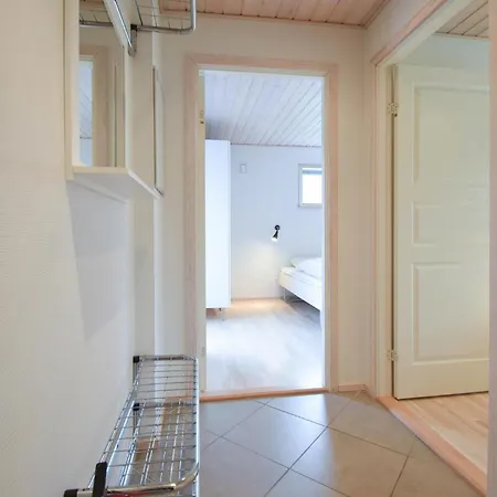 Pet Friendly In With Swimming Pool *