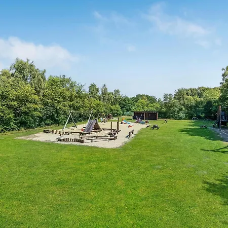 Pet Friendly In With Swimming Pool Fårvang